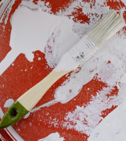 Fehér falfesték az örökzöld elegancia nevében